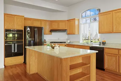 215 Generations Court, Manteca, CA 95337 - Photo 2