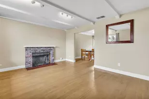 8570 Everglade Dr, Sacramento, CA 95826 - Photo 16