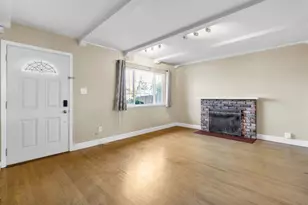 8570 Everglade Dr, Sacramento, CA 95826 - Photo 18