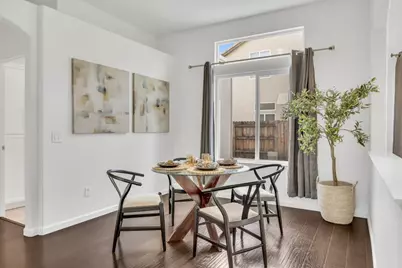 8472 Kingsland Court, Elk Grove, CA 95624 - Photo 14