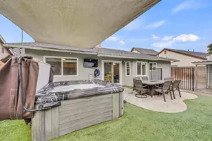 8147 Gandy Dancer Way, Sacramento, CA 95823 - Photo 42