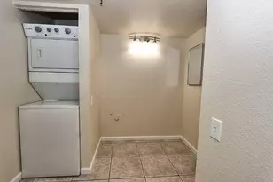 1019 Dornajo Way, Sacramento, CA 95825 - Photo 26