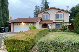 9243 Carla Way, Sacramento, CA 95826 - Photo 2