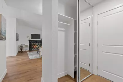 7045 Flanders Way, Sacramento, CA 95842 - Photo 20