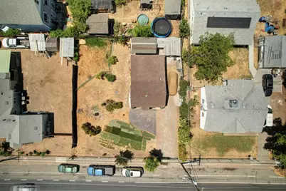 5070 Martin Luther King Jr Boulevard, Sacramento, CA 95820 - Photo 30