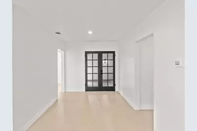 2222 11th Avenue, Sacramento, CA 95818 - Photo 6