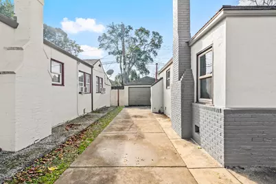 2222 11th Avenue, Sacramento, CA 95818 - Photo 38