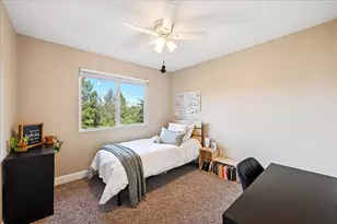 21895 One Fine Pl, Colfax, CA 95713 - Photo 38