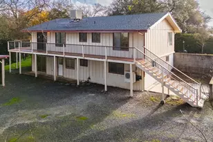 10988 Pleasant Valley Rd, Penn Valley, CA 95946 - Photo 18