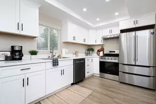 5612 Layton Dr, North Highlands, CA 95660 - Photo 8