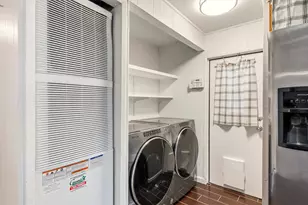 Capital Circle, Sacramento, CA 95828 - Photo 10