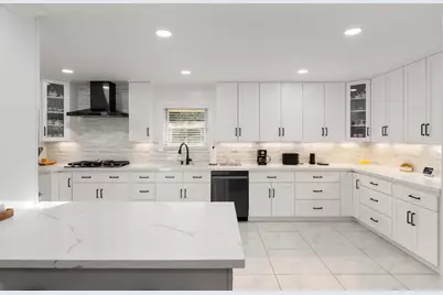 5015 Sudbury Way, Carmichael, CA 95608 - Photo 20
