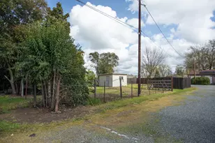 2065 Howlett Ave, Yuba City, CA 95993 - Photo 28