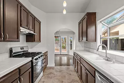 6025 Soares Place, Riverbank, CA 95367 - Photo 16