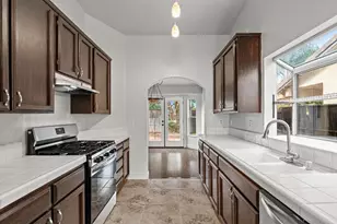 6025 Soares Pl, Riverbank, CA 95367 - Photo 16