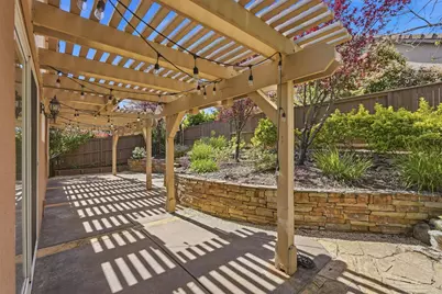 4060 Ironwood Drive, El Dorado Hills, CA 95762 - Photo 46