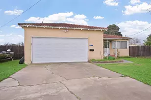 1915 Tracy Ct, Modesto, CA 95350 - Photo 2