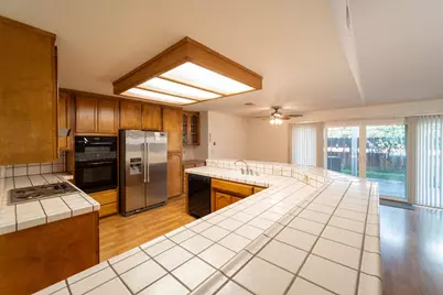 1635 Crom Street, Manteca, CA 95337 - Photo 8