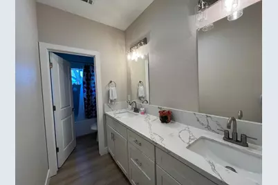 8279 Ghislaine Way, Antelope, CA 95843 - Photo 14