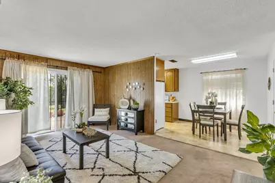 6947 Wolfgram Way, Sacramento, CA 95828 - Photo 2