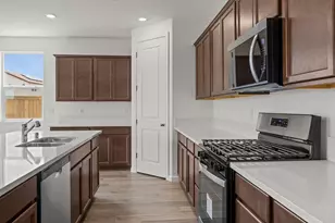 496 Gavi Ln, Manteca, CA 95337 - Photo 14