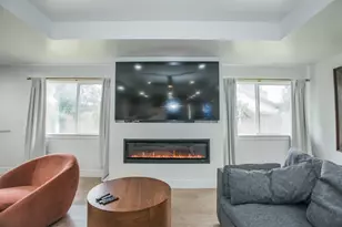 8924 Twin Falls Dr, Sacramento, CA 95826 - Photo 16