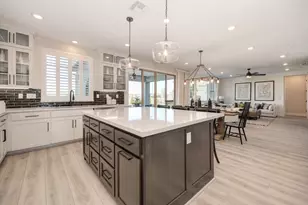 2017 Arbor Rdg Dr, Roseville, CA 95747 - Photo 10