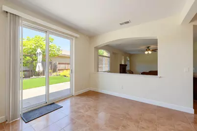 301 Vista Creek Circle, Sacramento, CA 95835 - Photo 24