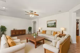 301 Vista Creek Cir, Sacramento, CA 95835 - Photo 20