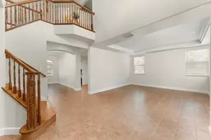 301 Vista Creek Cir, Sacramento, CA 95835 - Photo 14