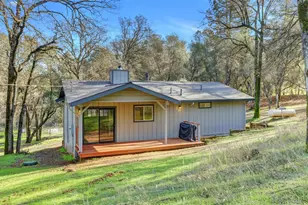 11013 Wolf Dr, Grass Valley, CA 95949 - Photo 2