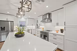 716 San Miguel Way, Sacramento, CA 95819 - Photo 8