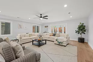 716 San Miguel Way, Sacramento, CA 95819 - Photo 4