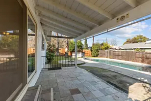 6439 Rolling Way, Carmichael, CA 95608 - Photo 34