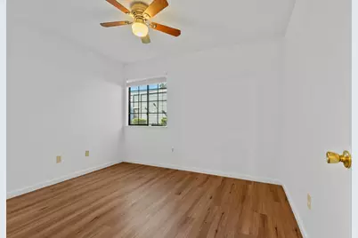 7401 Auburn Oaks Court #W, Citrus Heights, CA 95610 - Photo 12