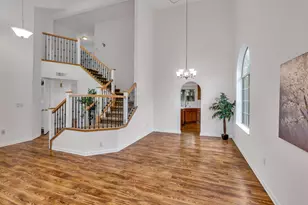 909 Neal St, Los Banos, CA 93635 - Photo 8