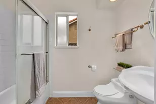 909 Neal St, Los Banos, CA 93635 - Photo 22