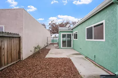 2728 Park Place, Modesto, CA 95350 - Photo 20