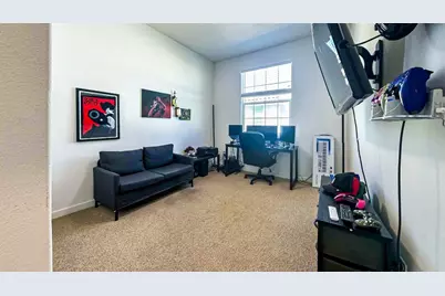 5301 E Commerce Way #44104, Sacramento, CA 95835 - Photo 10