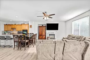 1314 Sutter Creek Ct, Patterson, CA 95363 - Photo 10