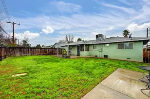 2036 Waterford Rd, Sacramento, CA 95815 - Photo 34