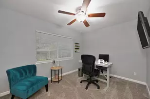 2036 Waterford Rd, Sacramento, CA 95815 - Photo 28