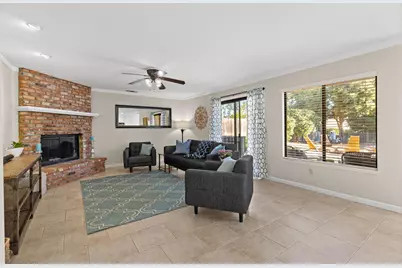 1369 Sun Tree Drive, Roseville, CA 95661 - Photo 12