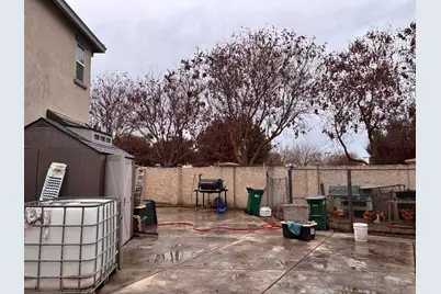 10573 Lake Point Avenue, Stockton, CA 95219 - Photo 38
