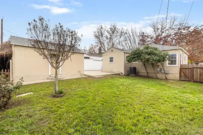 1929 7th Avenue, Sacramento, CA 95818 - Photo 36