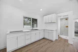 628 42nd St, Sacramento, CA 95819 - Photo 10