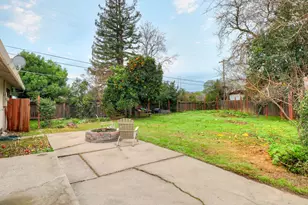 7018 Middlecoff Way, Sacramento, CA 95822 - Photo 42