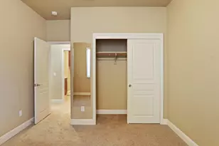 10305 Bridgeview Ln, Stockton, CA 95219 - Photo 44