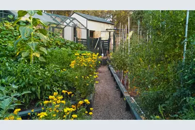 9719 Gary Dr, Browns Valley, CA 95918 - Photo 32