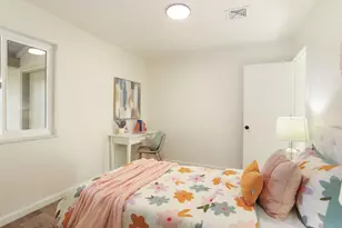 711 E Banbury Dr, Stockton, CA 95207 - Photo 32